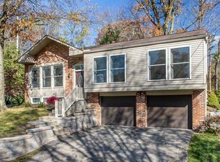 14 Tara Dr, Pittsburgh, PA 15209