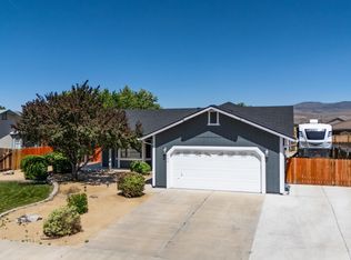 904 Red Falcon Way, Sparks, NV 89441