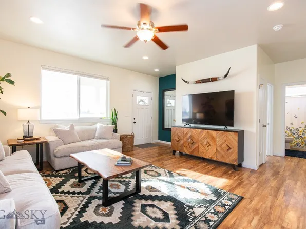 183 Centennial Village Dr, Manhattan, MT 59741