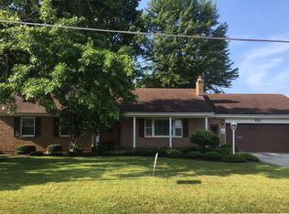 400 Maynard Ave, Crestline, OH 44827