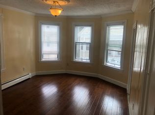 89 Minden St #2, Jamaica Plain, MA 02130