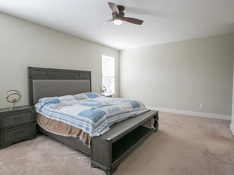 632 Newcomb St — Photo 14