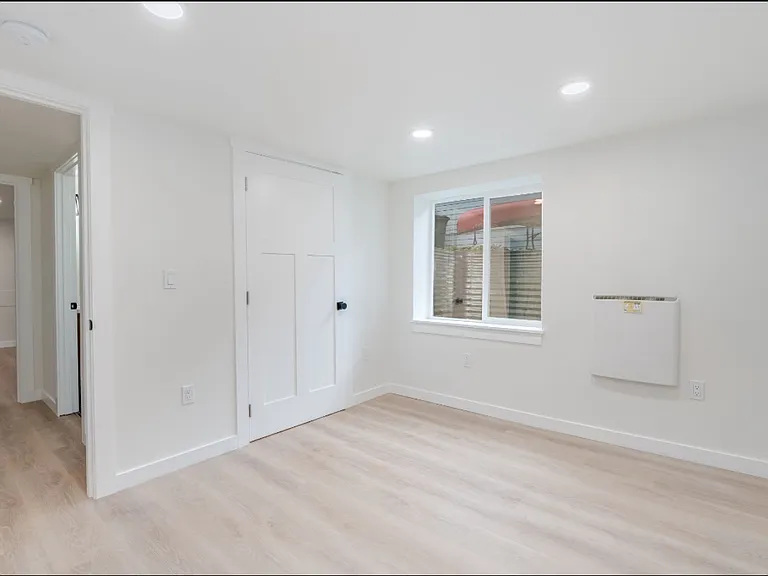 118 NE 74th Ave #B — Photo 7
