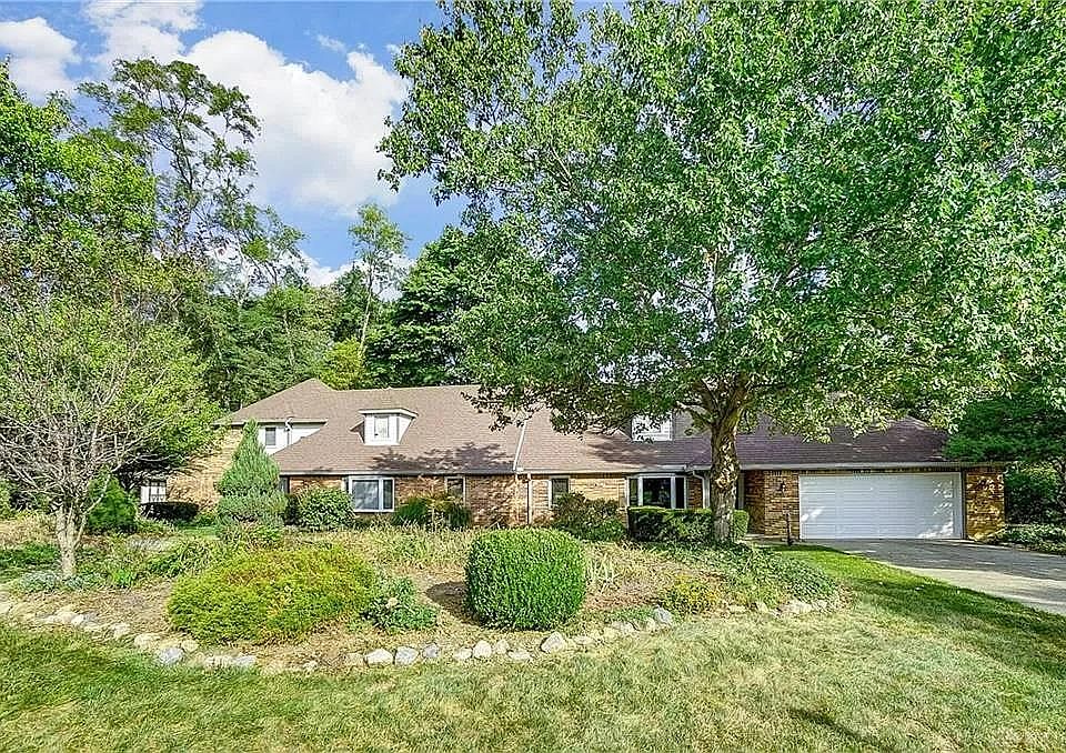 1st image of 4360 Edelweiss Dr