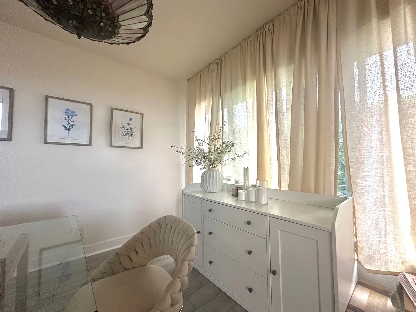 Spacious 4-Bedroom Home - Mid-term Rental — Photo 3