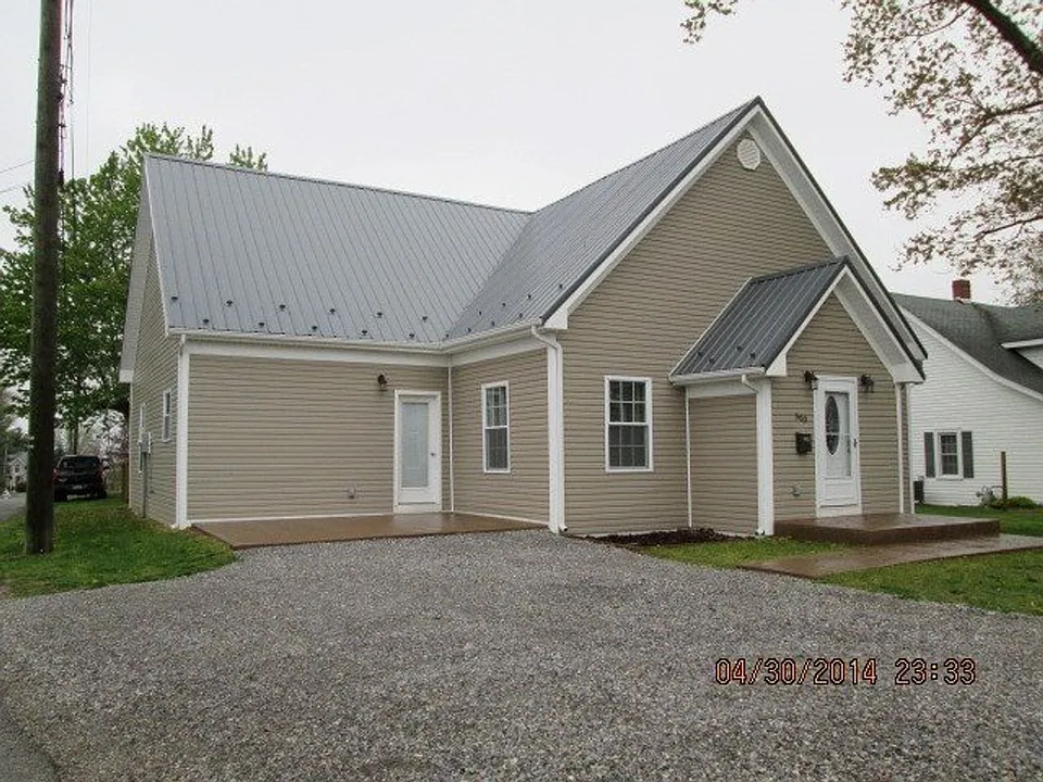 500 Lester St