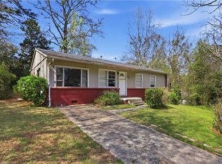 876 Bolton Pl NW, Atlanta, GA 30331