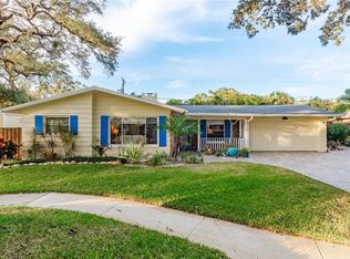 2132 Oak Grove Dr, Clearwater, FL 33764