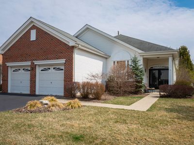 12 Temple Ct, Pennington, NJ, 08534