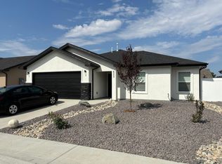 633 Rock Eagle Rd, Grand Junction, CO 81504