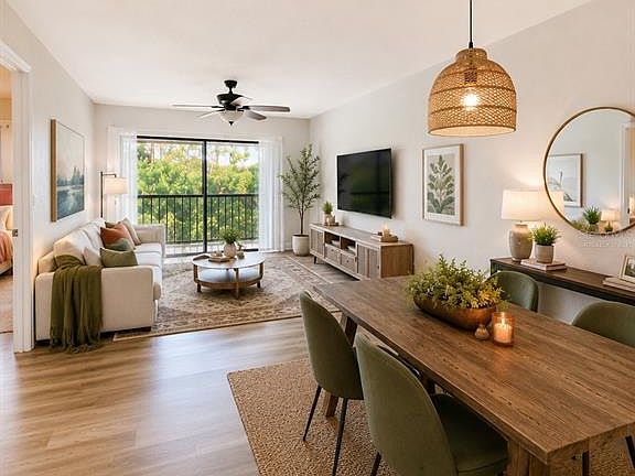 4th image of 1054 LOTUS COVE COURT #633