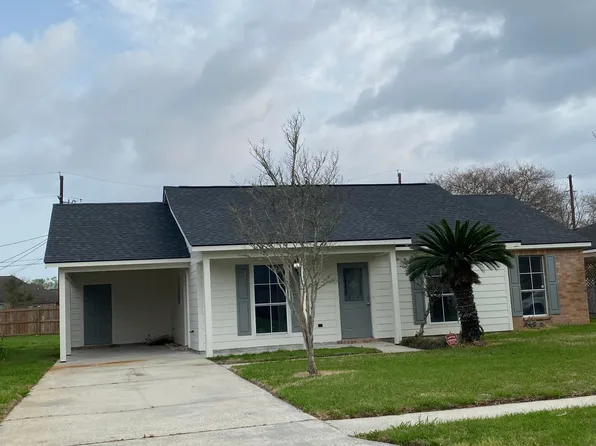 2032 E Catalpa St, Gonzales, LA 70737