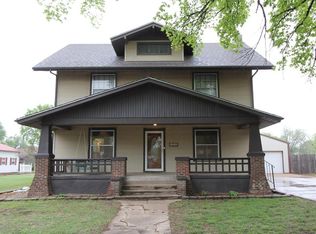 1512 Central St, Harper, KS 67058