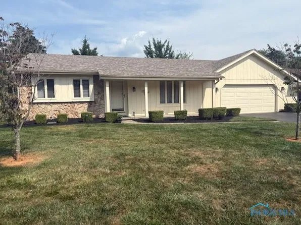 2409 Winding Creek Dr, Maumee, OH 43537