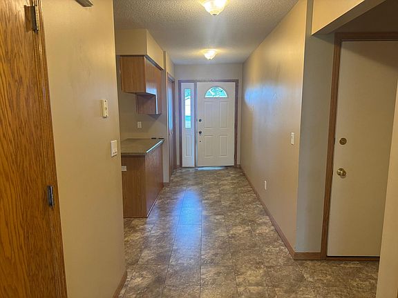 2nd image of 3113 Maple Leaf Ct NW