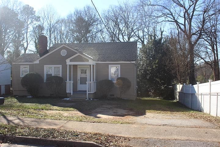 1st image of 217 Potomac Ave