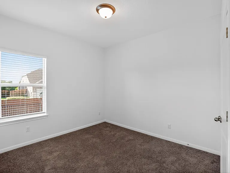 108 Meadow Wood Cv — Photo 8