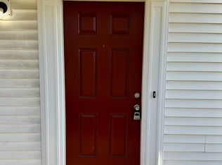 2014 E Pembroke Ave APT D, Hampton, VA 23664