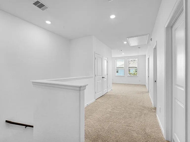 4027 Balboa Dr — Photo 11
