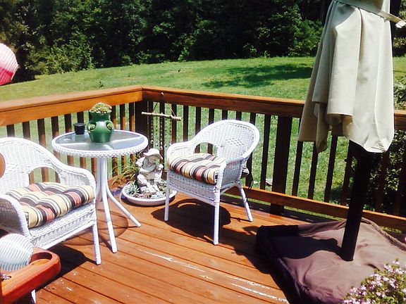 Deck view with swing