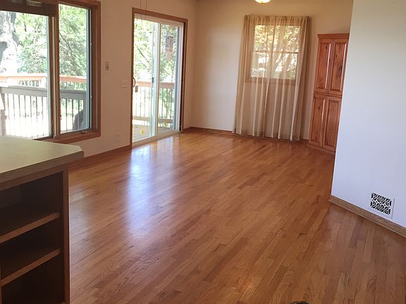 Kitchen/Living & Dining room