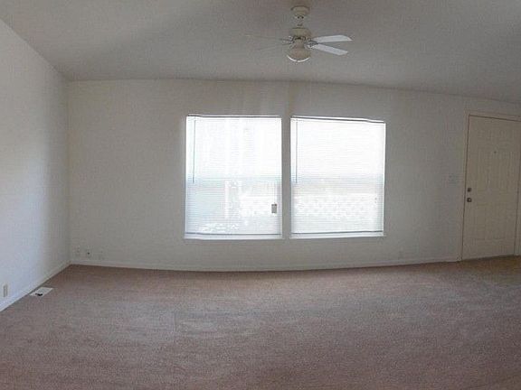 3rd image of 632 Hermitage St #632