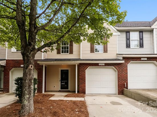 10007 University Park Ln, Charlotte, NC 28213
