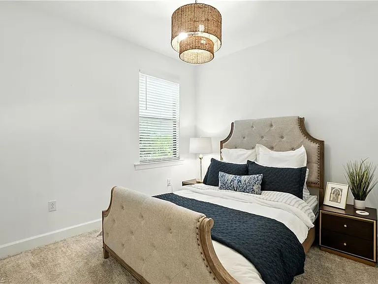 18282 Parksville Dr — Photo 24