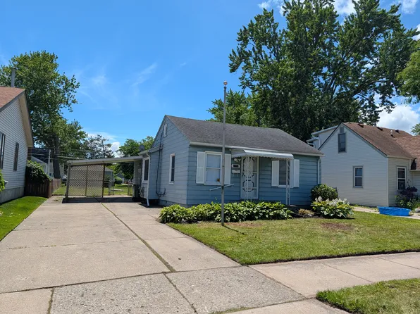 21712 Lakeview St, Saint Clair Shores, MI 48080