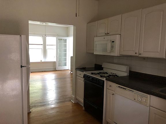 4th image of 5009 N Glenwood Ave #1