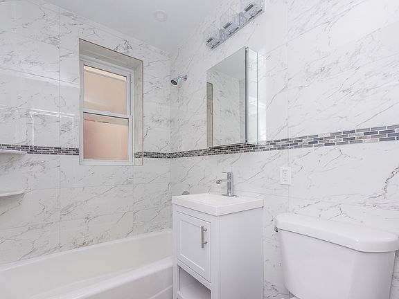 5th image of 24-13 32nd St #1