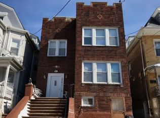 279 Parker St, Newark, NJ 07104