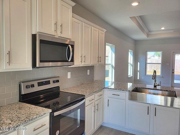 6th image of this home