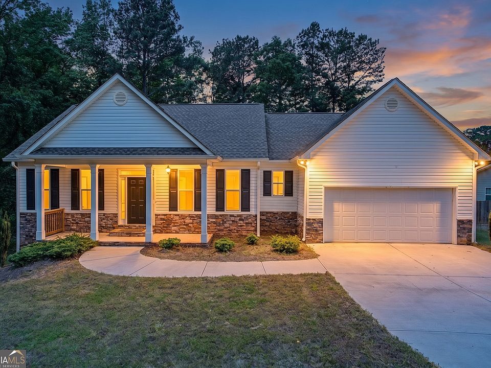 1st image of 504 Iris Way