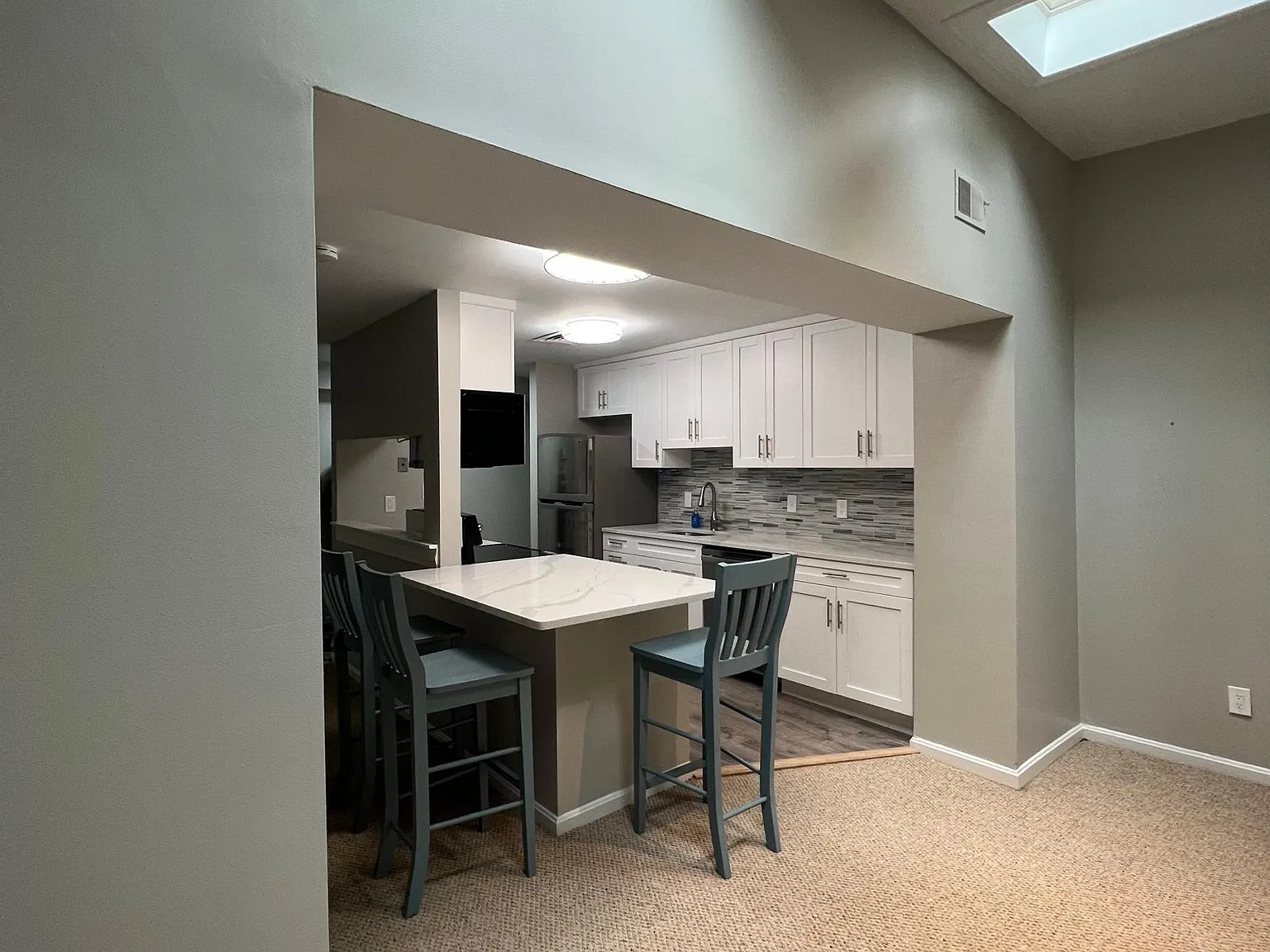 1 bed, 867 sqft, $2,250 — Photo 4