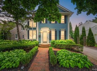 428 George St, Birmingham, MI 48009