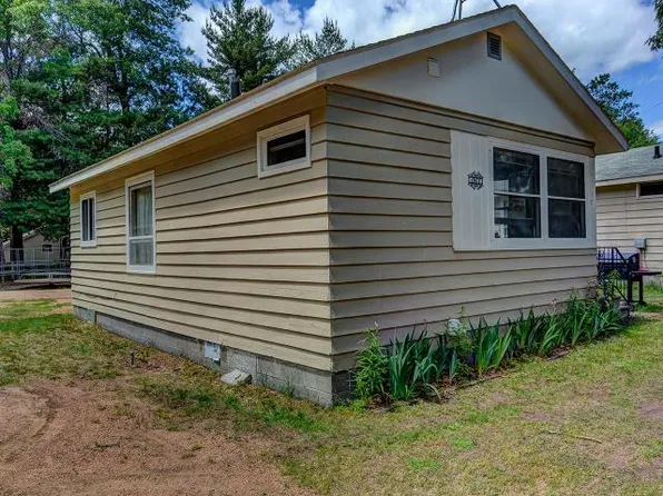 1908 Summer Breeze Ln, Tomahawk, WI 54487