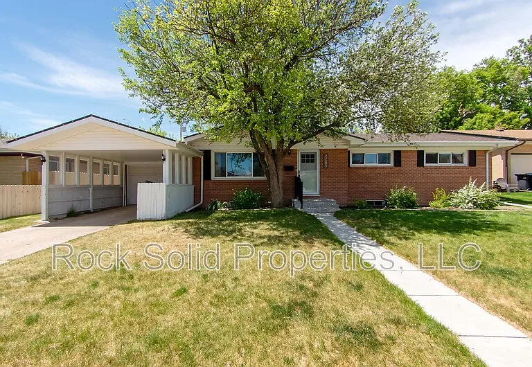 5512 Frederick Dr — Photo 1