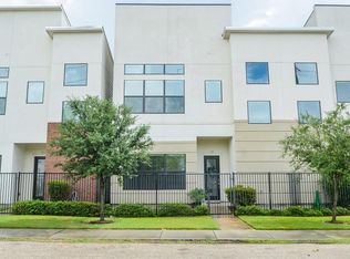 10 N Hutcheson St, Houston, TX 77003