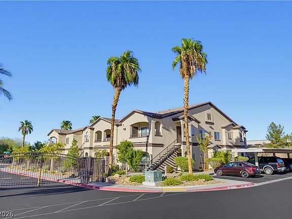 5th image of 2291 W Horizon Ridge Pkwy Unit 13176