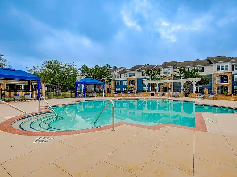Parc at Flowing Wells Apartment Homes — Photo 14