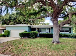 486 Pinewood Dr, Dunedin, FL 34698