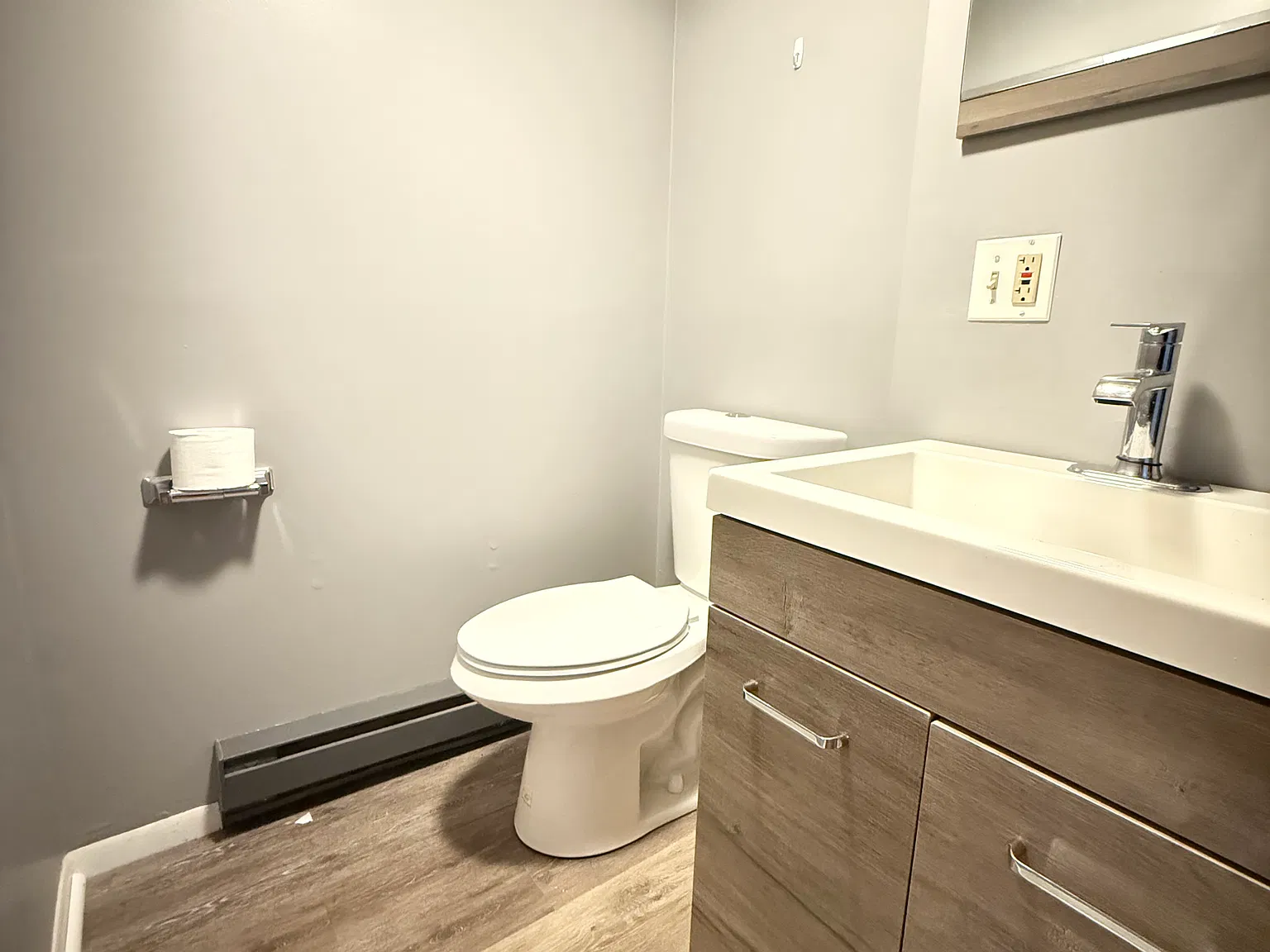 2 bed, 1600 sqft, $2,500 — Photo 4