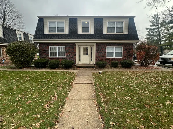 703 E 12th St #G, Mishawaka, IN 46544