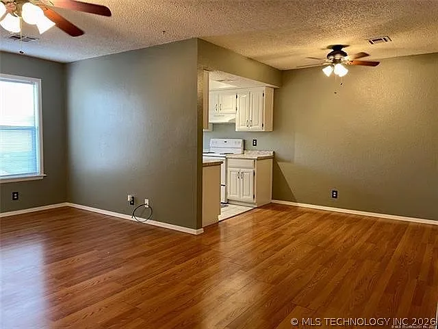 5259 Nowata Rd #L203 — Photo 4