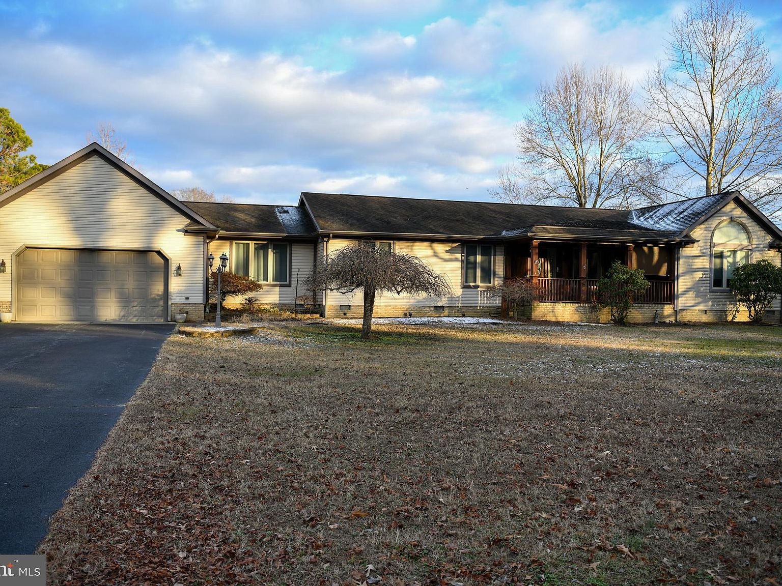 27967 Woodland Rd, Seaford, DE 19973 | Zillow, image size:1536x1152