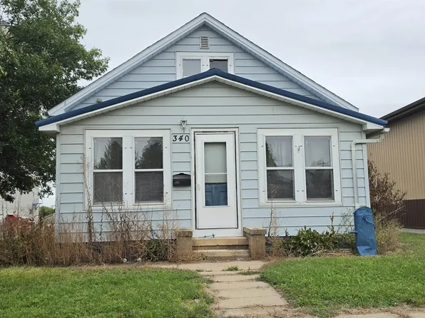 340 Hanson St, Emery, SD 57332