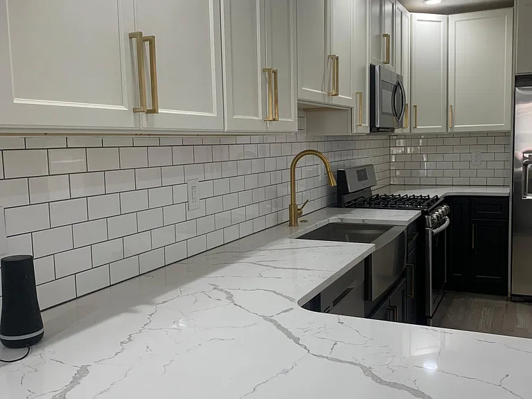 2532 W Montgomery Ave — Photo 6