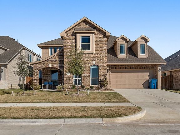 2nd image of 4005 Three Forks Rd