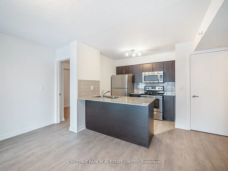1410 Dupont St #610 — Photo 12